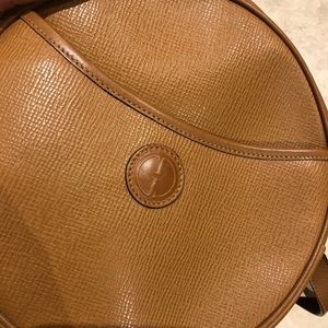 Vintage Gucci Canteen Crossbody